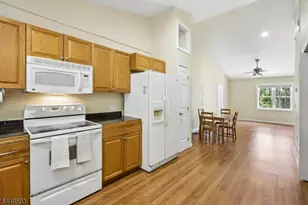 523 W Hill Rd, Lebanon Township, NJ 08826 - Photo 23