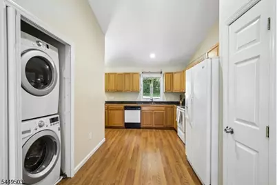 523 W Hill Rd, Lebanon Township, NJ 08826 - Photo 29