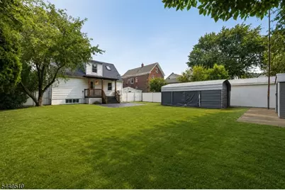 55 Hamilton Ave, Clifton, NJ 07011 - Photo 13