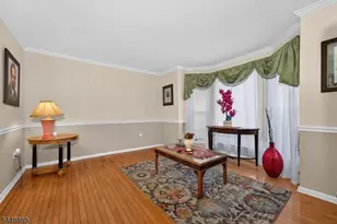 24 Lauren Ln, Lopatcong Township, NJ 08865 - Photo 5
