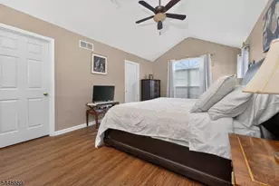24 Lauren Ln, Lopatcong Township, NJ 08865 - Photo 19