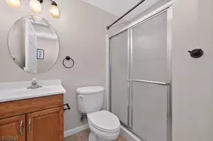 24 Lauren Ln, Lopatcong Township, NJ 08865 - Photo 33