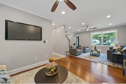 160 Harrington Rd, Clifton, NJ 07012 - Photo 9