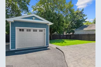 160 Harrington Rd, Clifton, NJ 07012 - Photo 27