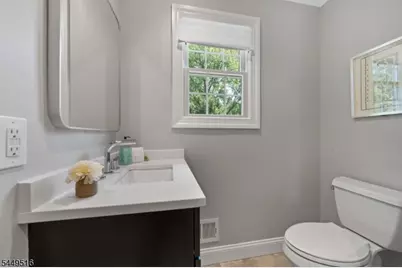 160 Harrington Rd, Clifton, NJ 07012 - Photo 15
