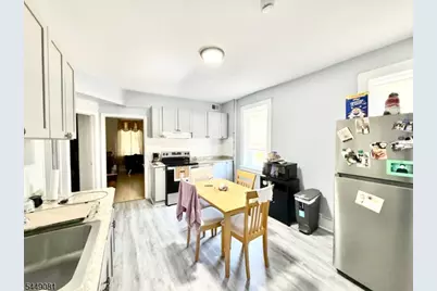 35 Krueger Pl, Passaic, NJ 07055 - Photo 5