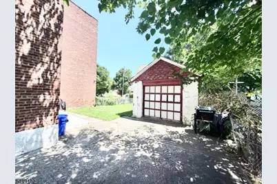 37 Krueger Pl, Passaic, NJ 07055 - Photo 21