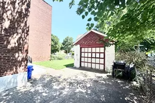 37 Krueger Pl, Passaic, NJ 07055 - Photo 21