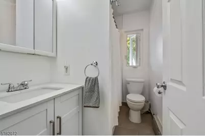 8 Oak Grove Rd #2, Caldwell, NJ 07006 - Photo 13