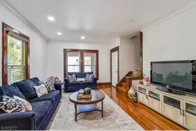 8 Oak Grove Rd #2, Caldwell, NJ 07006 - Photo 5