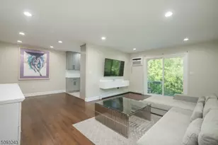 320 S, Morristown, NJ 07960 - Photo 5