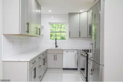 320 South, Morristown, NJ 07960 - Photo 9