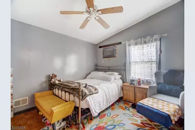 38 S 23rd St, Kenilworth, NJ 07033 - Photo 21
