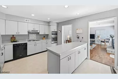 55 Union Hill Rd, Parsippany, NJ 07950 - Photo 11