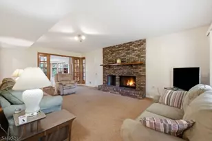 17 Dogwood Dr, Delaware Township, NJ 08822 - Photo 23