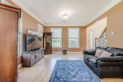 4 Green Tree Dr, Green Township, NJ 07821 - Photo 9