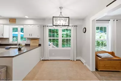 2 Powhatatan Way, Mount Olive, NJ 07840 - Photo 13