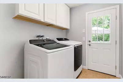 2 Powhatatan Way, Mount Olive, NJ 07840 - Photo 19