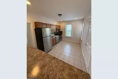 86 Mapes Ave #1, Newark, NJ 07112 - Photo 3