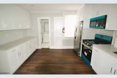 56 Hobart Pl, Clifton, NJ 07011 - Photo 3