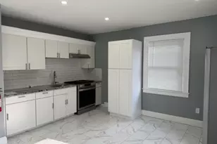 225 E 19th St, Paterson, NJ 07524 - Photo 3