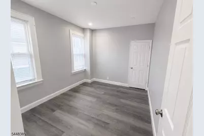 197 Hansbury Ave, Newark, NJ 07112 - Photo 9