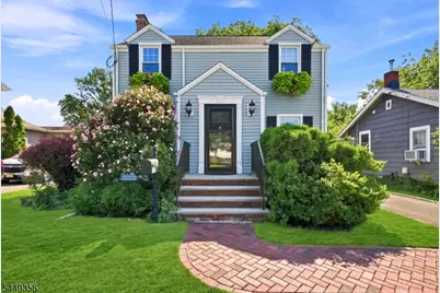 366 Vosseller Ave, Bound Brook, NJ 08805 - Photo 1