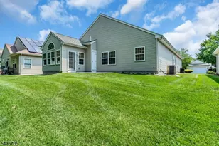 25 Daulton Dr, Franklin Township, NJ 08873 - Photo 43