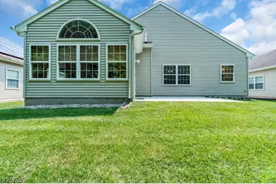 25 Daulton Dr, Franklin Township, NJ 08873 - Photo 41