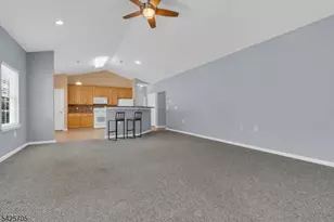 25 Daulton Dr, Franklin Township, NJ 08873 - Photo 21