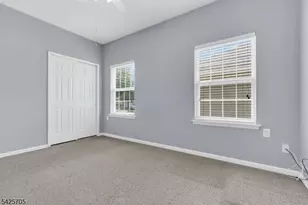 25 Daulton Dr, Franklin Township, NJ 08873 - Photo 27