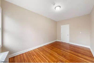 49-51 Caldwell Pl, Springfield, NJ 07081 - Photo 5