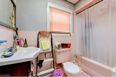282 Ellison St, Paterson, NJ 07501 - Photo 3