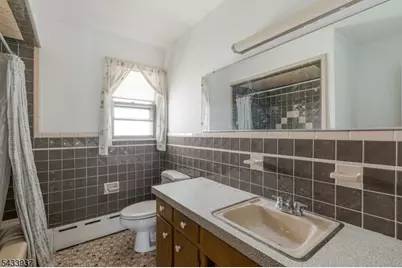 314 Sherman Ave, Raritan, NJ 08869 - Photo 9