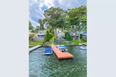 121 Maxim Dr, Hopatcong, NJ 07843 - Photo 49