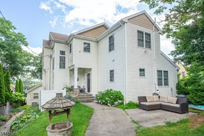 121 Maxim Dr, Hopatcong, NJ 07843 - Photo 3