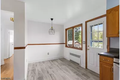 102 Island Ave, Little Falls Township, NJ 07424 - Photo 17