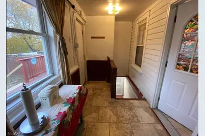 79 Newark Ave, Paterson, NJ 07503 - Photo 15