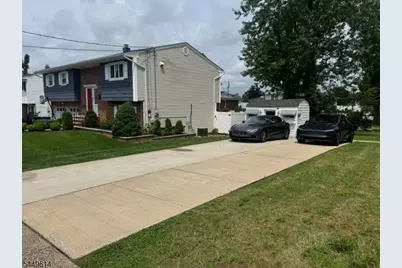 329 Ford Ave, Woodbridge Township, NJ 08863 - Photo 3