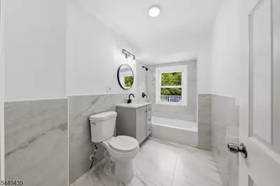 179 Chancellor Ave, Newark, NJ 07112 - Photo 7