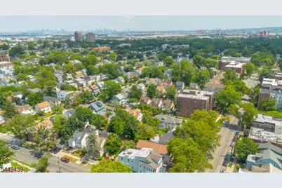 179 Chancellor Ave, Newark, NJ 07112 - Photo 27