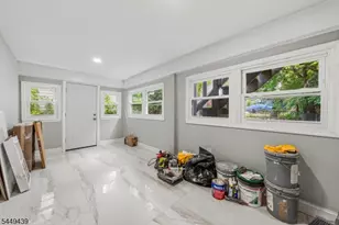 179 Chancellor Ave, Newark, NJ 07112 - Photo 15