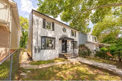 179 Chancellor Ave, Newark, NJ 07112 - Photo 3