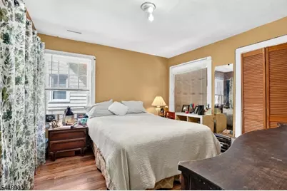 90 7th St, Ridgefield, NJ 07660 - Photo 15