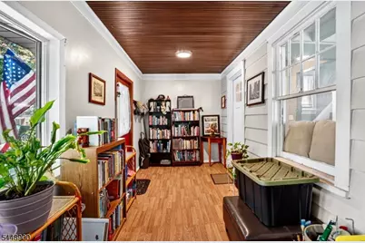 90 7th St, Ridgefield, NJ 07660 - Photo 3
