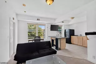 133 N Maple Ave, East Orange, NJ 07017 - Photo 9