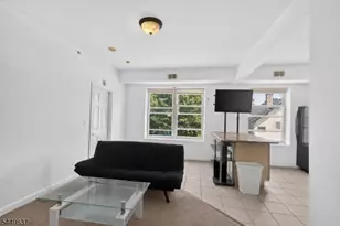 133 N Maple Ave, East Orange, NJ 07017 - Photo 7