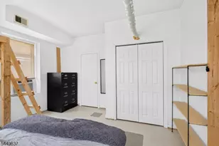 133 N Maple Ave, East Orange, NJ 07017 - Photo 11