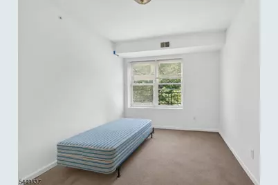 133 N Maple Ave #303, East Orange, NJ 07017 - Photo 15