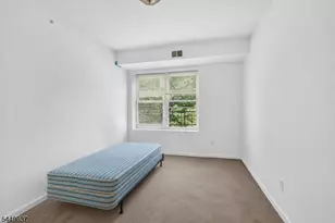 133 N Maple Ave, East Orange, NJ 07017 - Photo 15